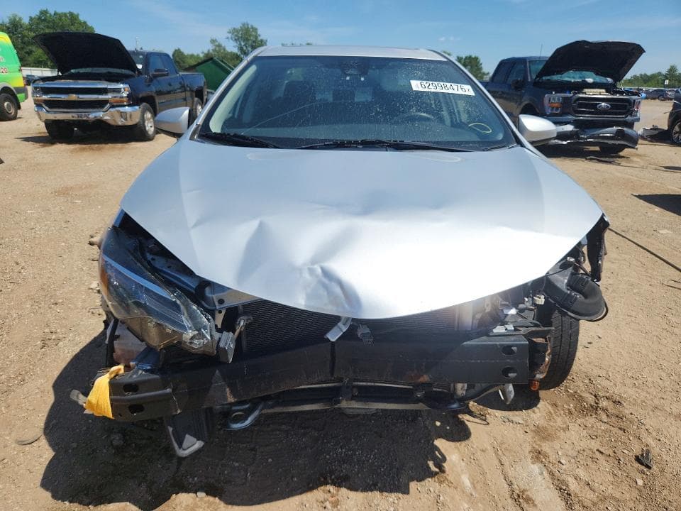 2018 TOYOTA COROLLA LE 5