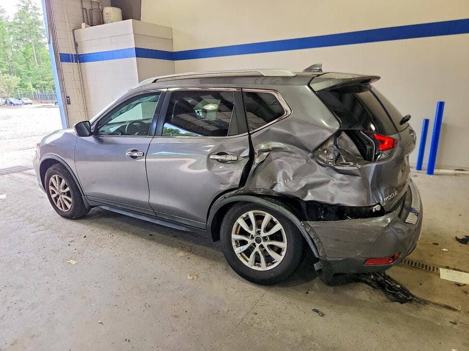 2018 NISSAN ROGUE SV 2