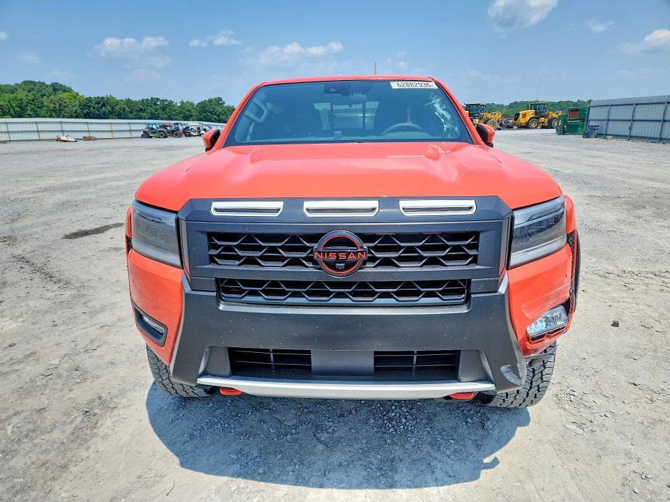 2025 NISSAN FRONTIER PRO-4X 5