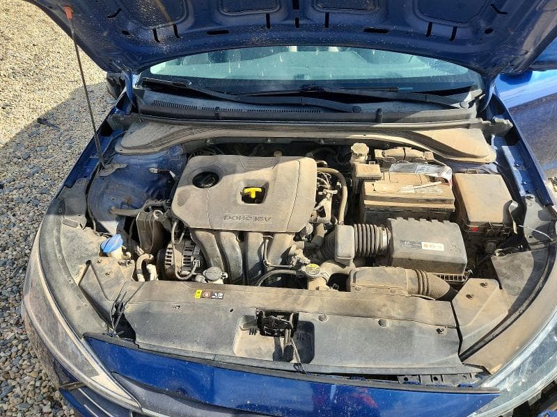 2019 HYUNDAI ELANTRA SE 11