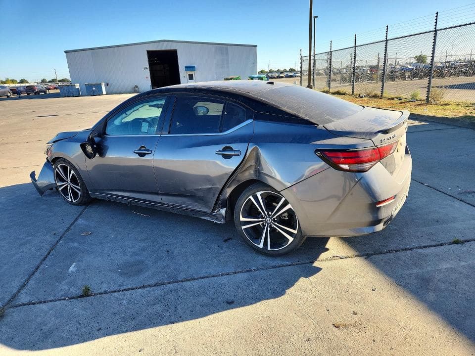 2020 NISSAN SENTRA SR 2