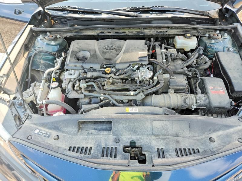 2021 TOYOTA CAMRY SE 11