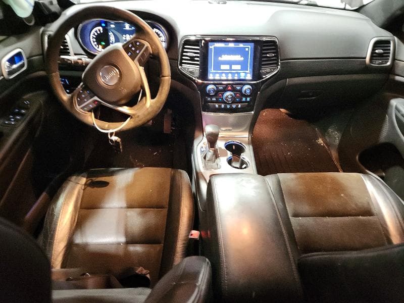 2020 JEEP GRAND CHEROKEE LAREDO 8