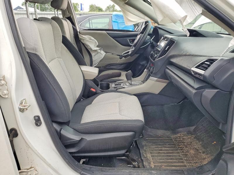 2021 SUBARU FORESTER 7
