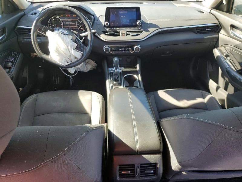 2020 NISSAN ALTIMA SV 8