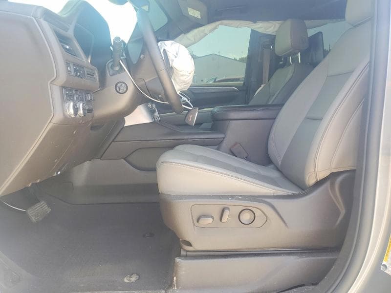 2024 GMC YUKON SLT 7