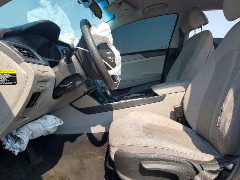2017 HYUNDAI SONATA SE 7