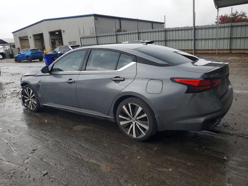2020 NISSAN ALTIMA SR 2
