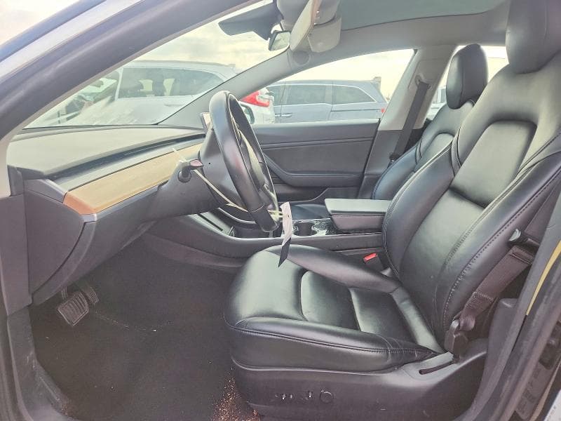 2018 TESLA MODEL 3 7