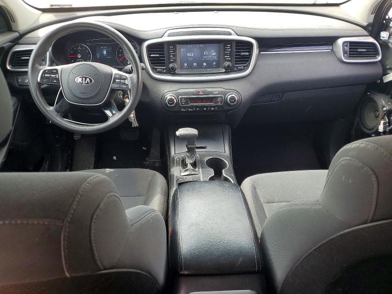 2019 KIA SORENTO LX V6 8