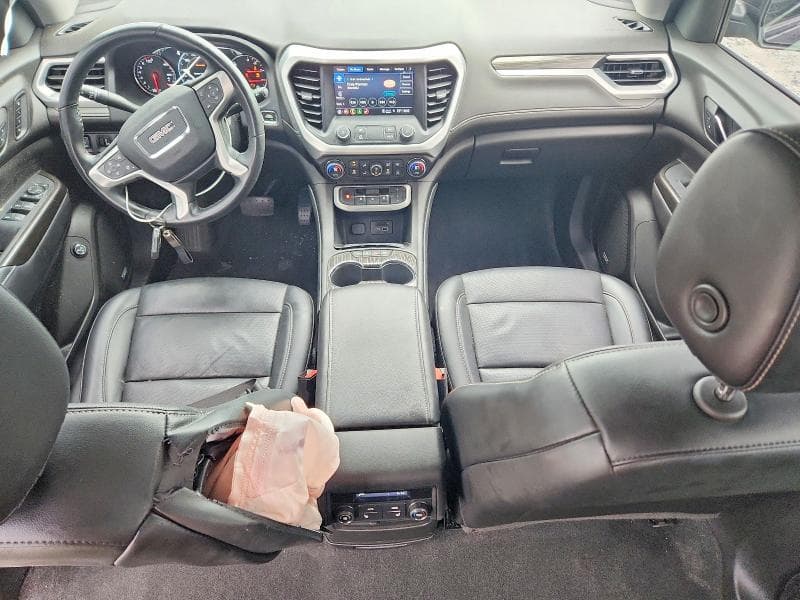 2023 GMC ACADIA SLT 8