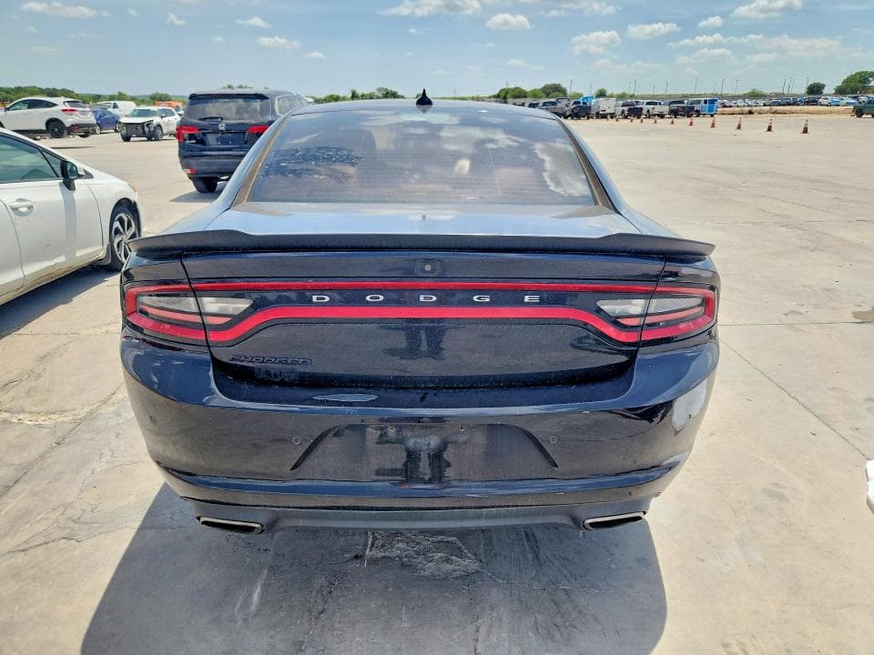 2017 DODGE CHARGER SXT 6
