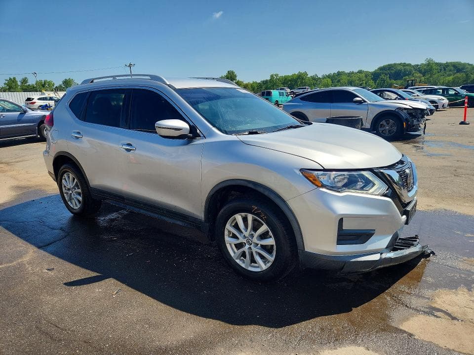 2018 NISSAN ROGUE SV 4