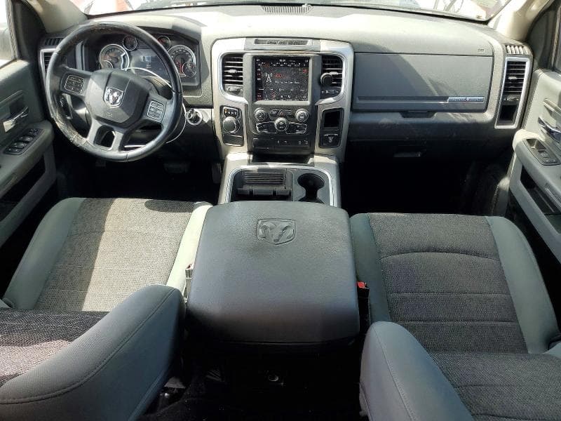 2019 RAM 1500 CLASSIC SLT 8