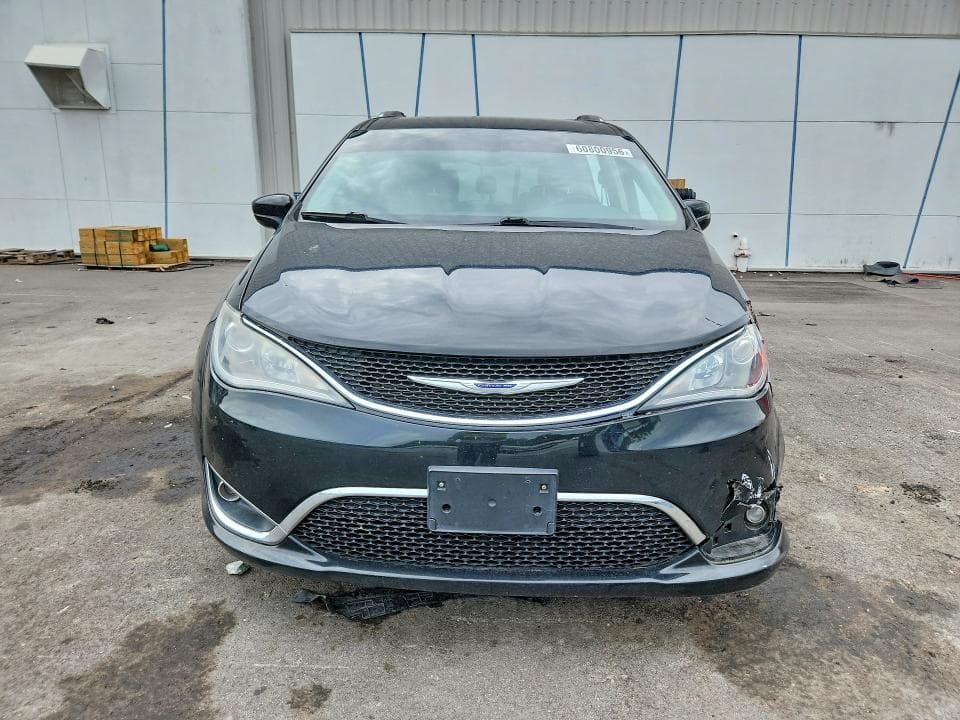 2020 CHRYSLER PACIFICA TOURING L PLUS 5