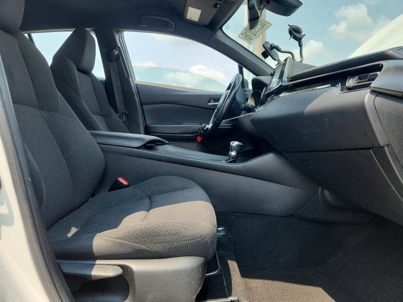 2018 TOYOTA C-HR XLE PREMIUM 7