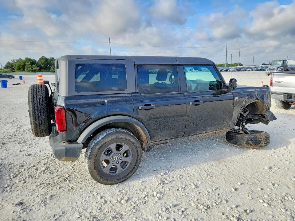 2024 FORD BRONCO BIG BEND 3