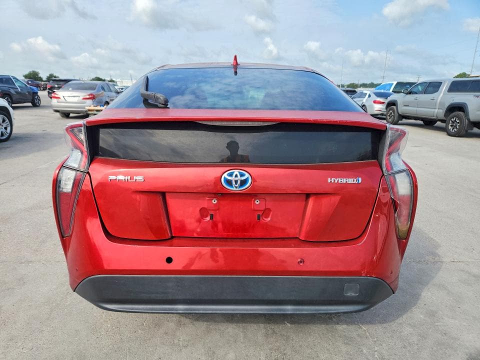 2018 TOYOTA PRIUS TWO 6