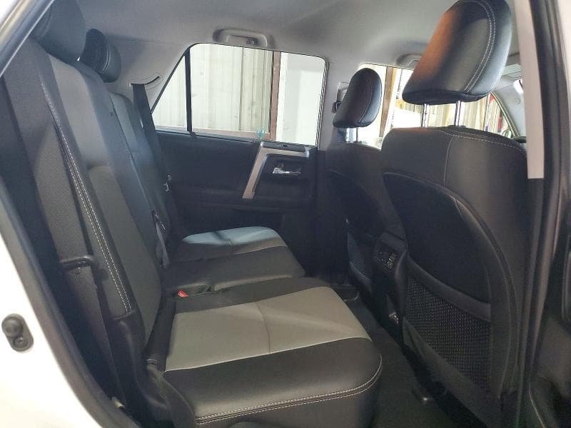 2024 TOYOTA 4RUNNER SR5 PREMIUM 11