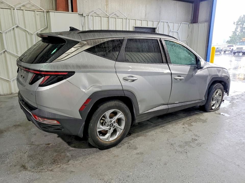 2023 HYUNDAI TUCSON SEL 3