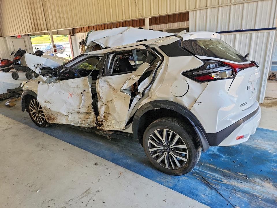 2023 NISSAN KICKS SV 2