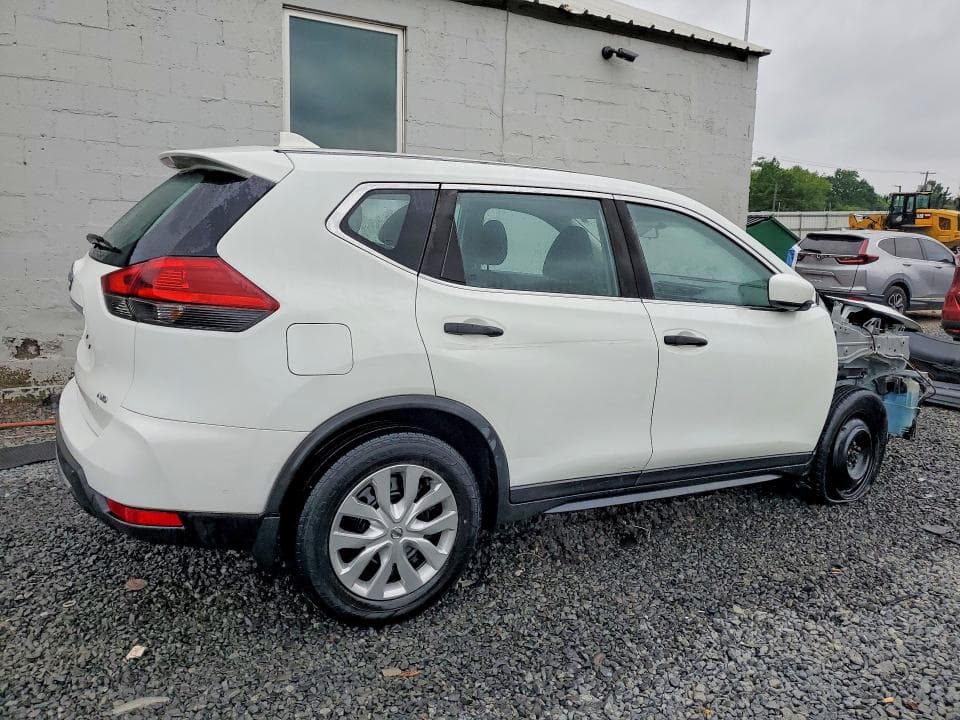 2018 NISSAN ROGUE S 3
