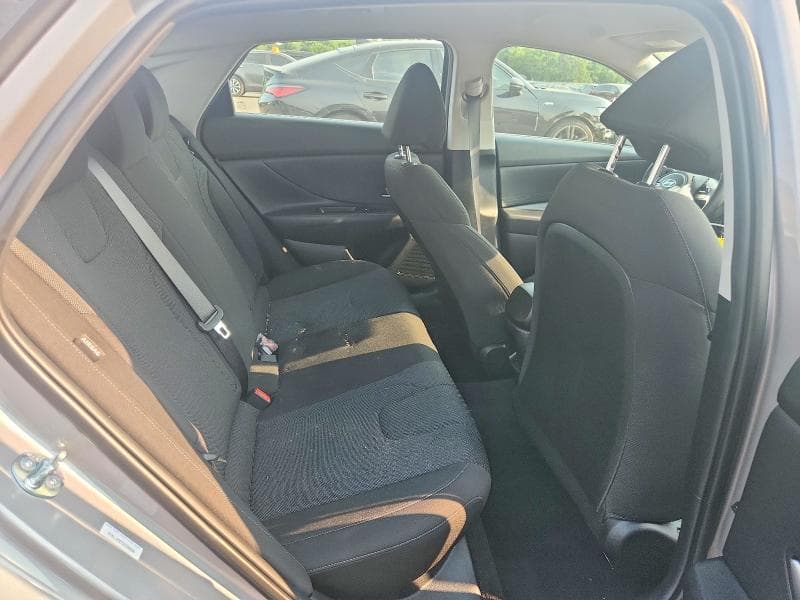2025 HYUNDAI ELANTRA SE 10