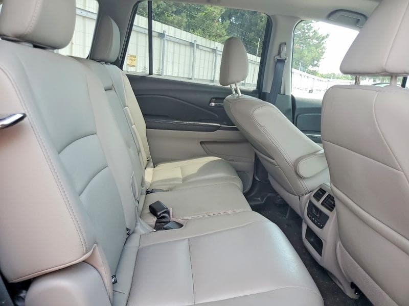 2017 HONDA PILOT EXL 11