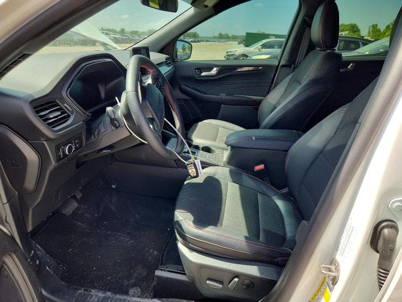 2026 FORD ESCAPE ST LINE 7