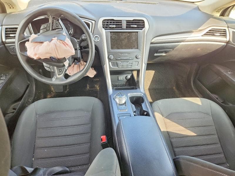 2020 FORD FUSION SE 8