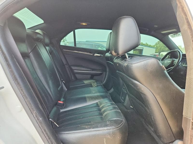 2021 CHRYSLER 300 S 10