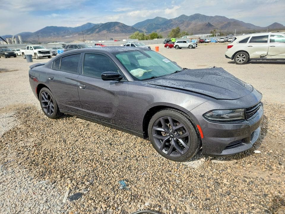 2019 DODGE CHARGER SXT 4