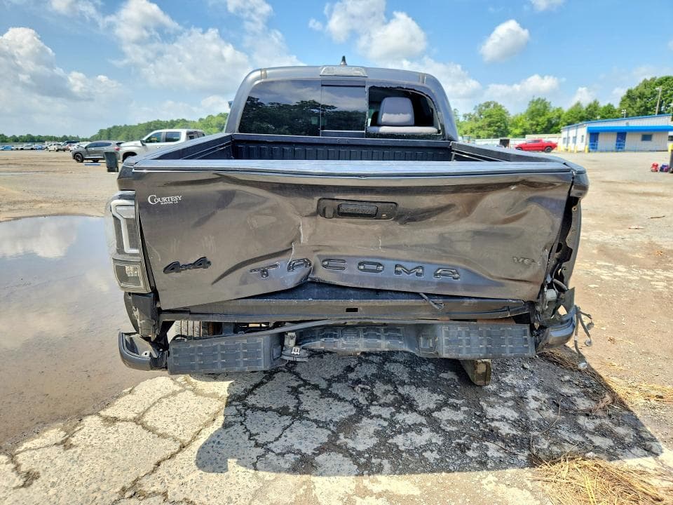 2020 TOYOTA TACOMA SR5 V6 6