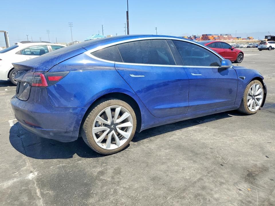 2020 TESLA MODEL 3 3