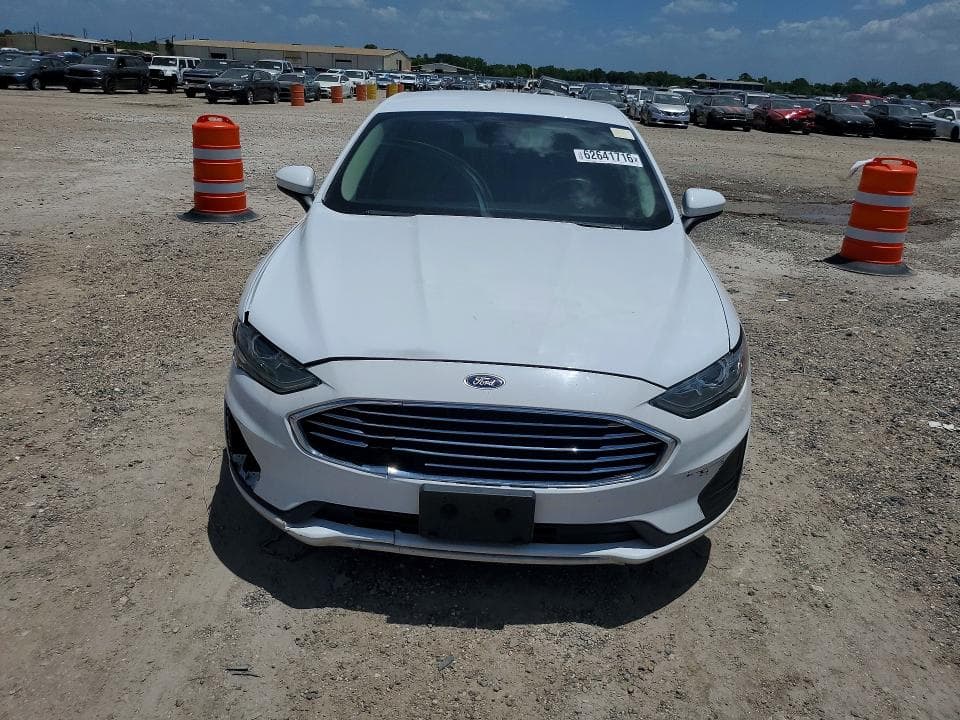 2019 FORD FUSION SE 5