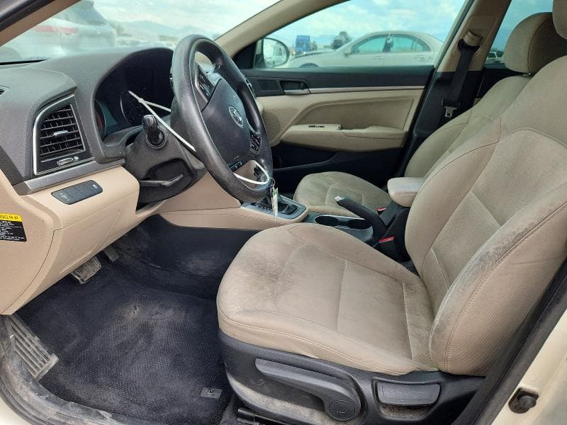 2017 HYUNDAI ELANTRA SE 7