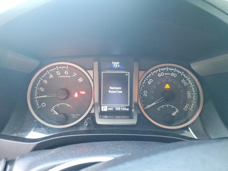 2017 TOYOTA TACOMA SR5 V6 9