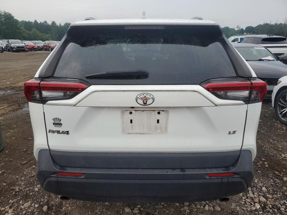 2019 TOYOTA RAV4 LE 6