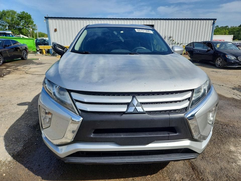 2019 MITSUBISHI ECLIPSE CROSS ES 5