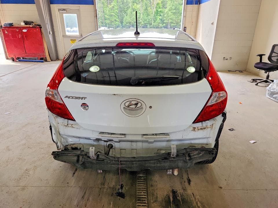2017 HYUNDAI ACCENT SE 6
