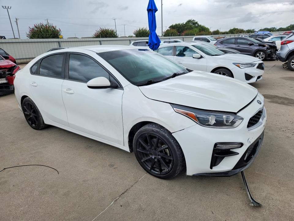 2021 KIA FORTE LXS 4