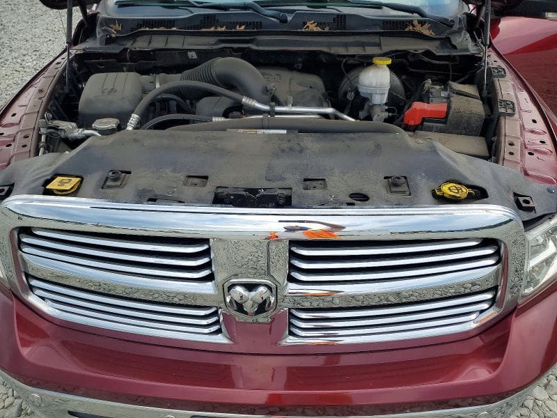 2019 RAM 1500 CLASSIC SLT 11