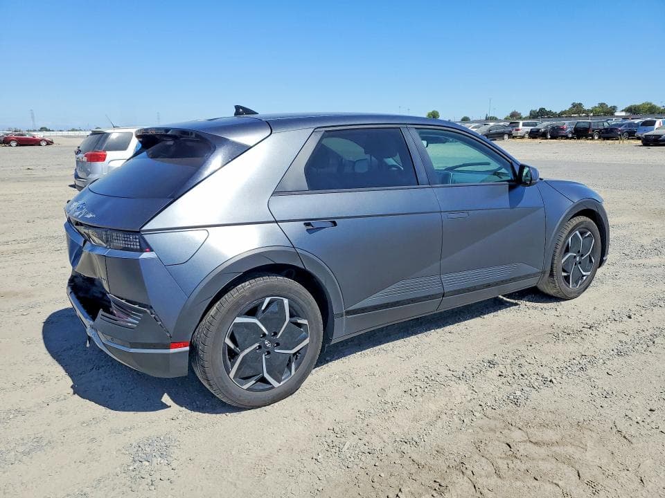 2023 HYUNDAI IONIQ 5 SEL 3