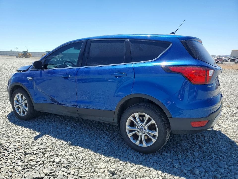 2019 FORD ESCAPE SE 2