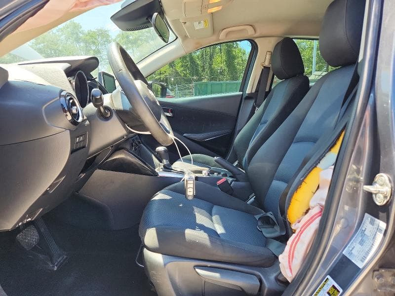 2017 TOYOTA YARIS IA BASE 7