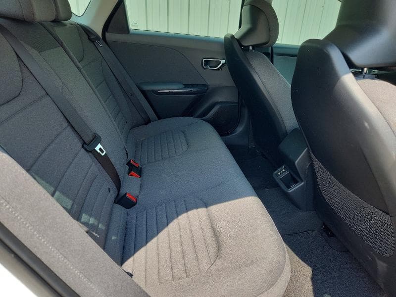2025 KIA K4 EX 10