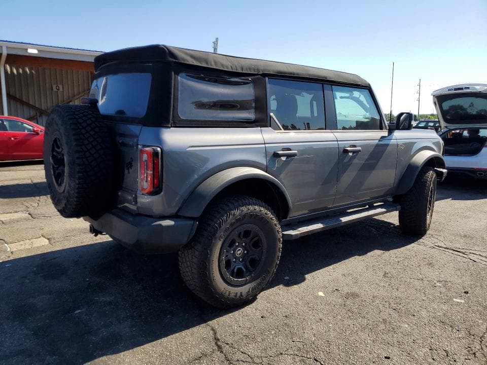 2023 FORD BRONCO BASE 3