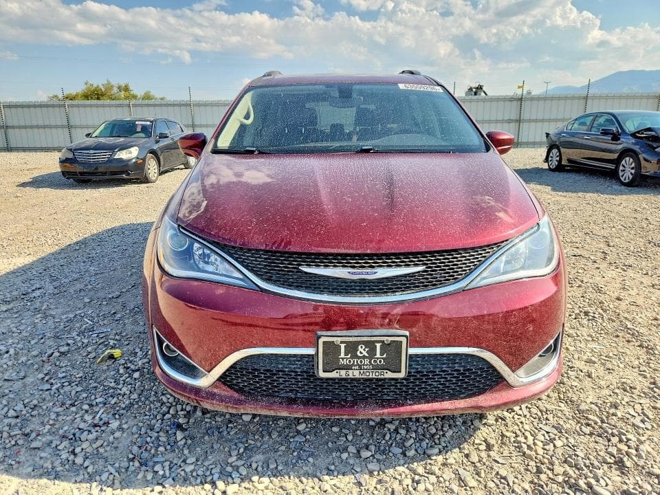 2020 CHRYSLER PACIFICA TOURING L 5