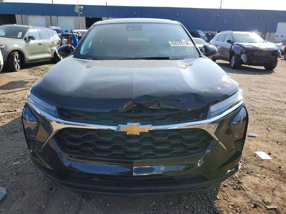 2024 CHEVROLET TRAX LS 5