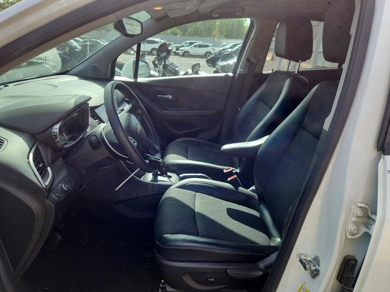 2021 CHEVROLET TRAX 1LT 7